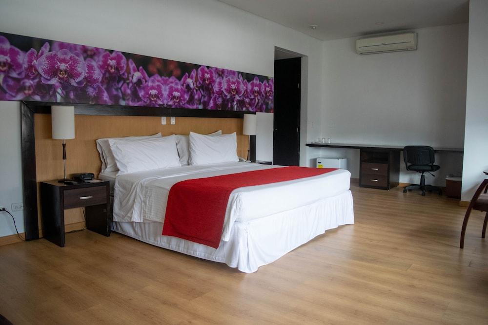 Mi Hotel Sandiego Medellín Extérieur photo