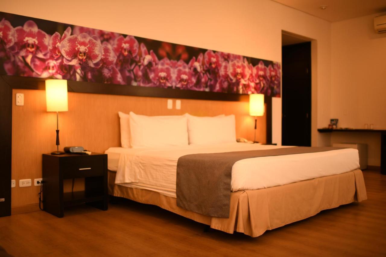 Mi Hotel Sandiego Medellín Extérieur photo