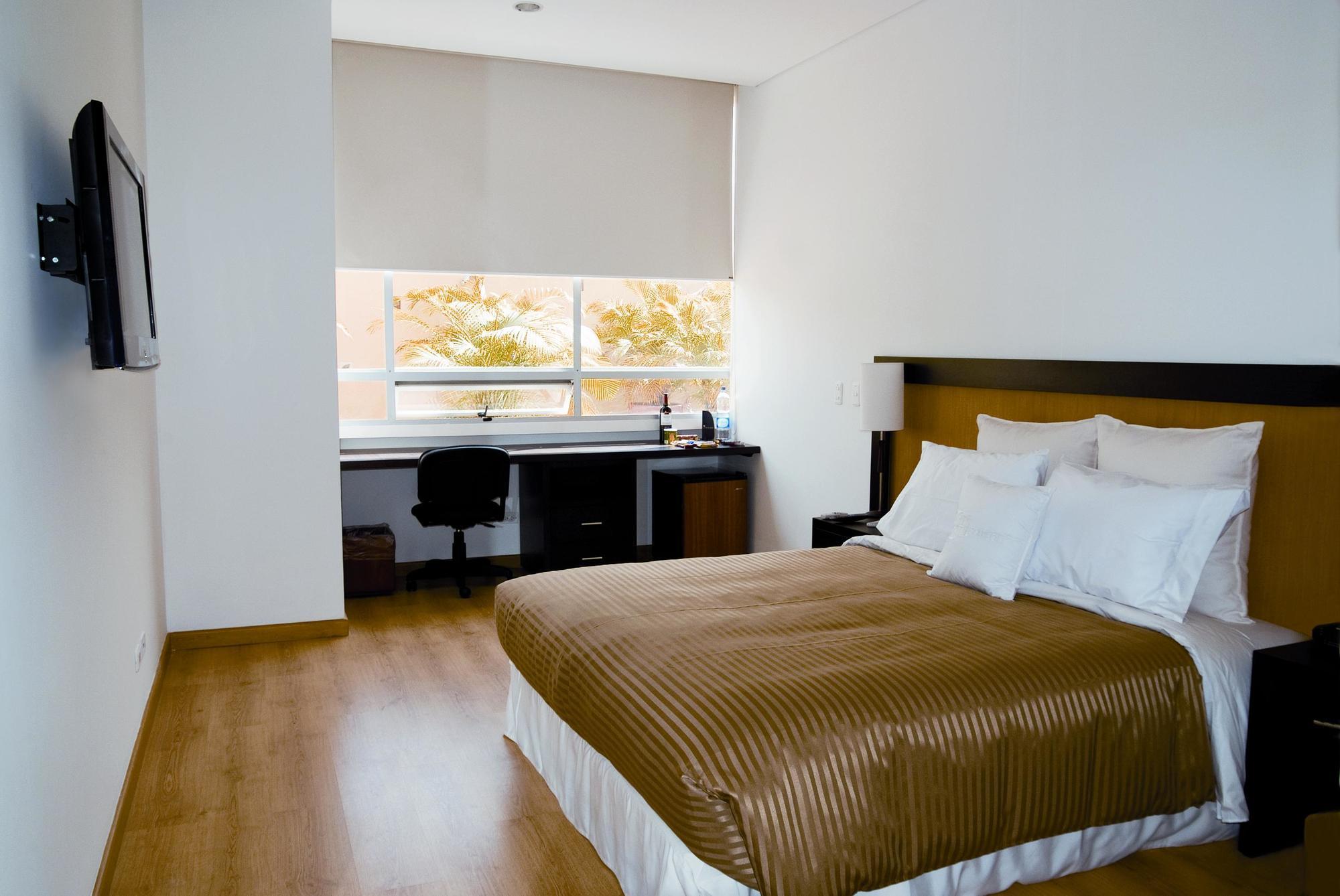 Mi Hotel Sandiego Medellín Extérieur photo